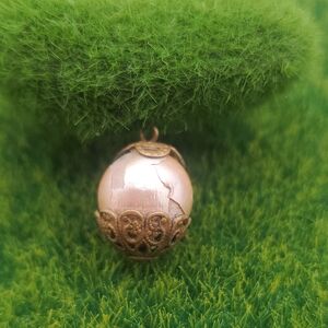 Elegant Ornate Antique Gold Tone and Cream Pendant Edwardian P335